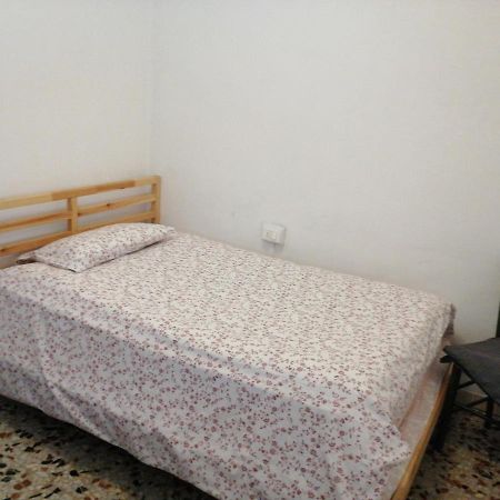 Affittacamere Fiore Имола Экстерьер фото